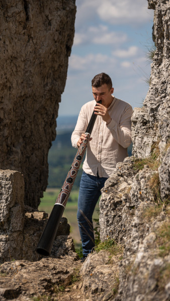 Meinl Sonic Energy Sliced Pro Didgeridoo - E Tuning - Dot Painted (DDPROFPE)