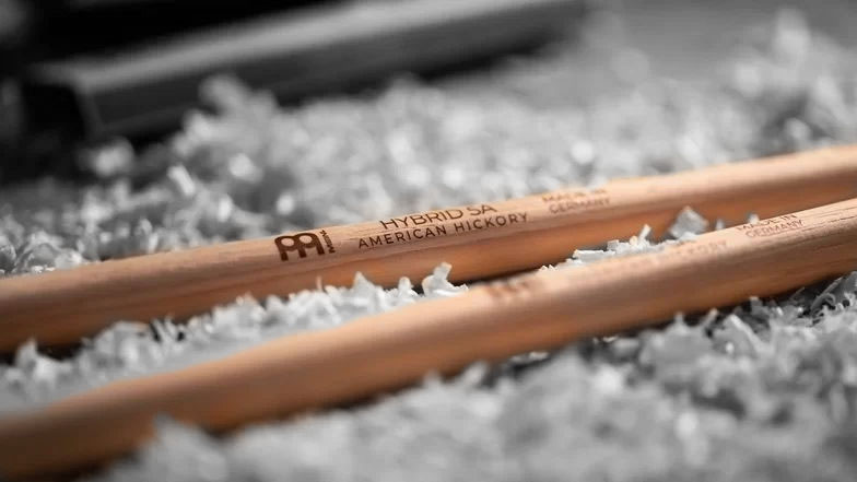 Die Holzarten unserer Meinl Stick & Brush Drumsticks