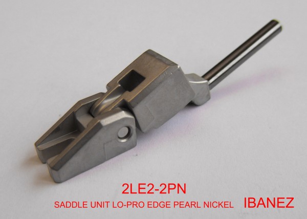 IBANEZ Saitenreiter - pearl nickel für LO-PRO-EDGE Tremolo (2LE2-2PN)