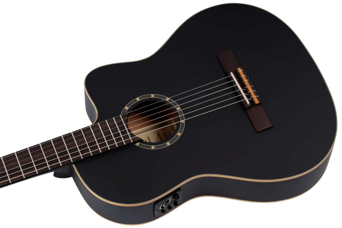 ORTEGA Family Series 4/4 Classical Slim Neck Guitar 6 String