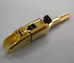 IBANEZ Saitenreiter - gold für 2. und 5. Saite des Edge 3 Tremolos (2ED2C2G2)