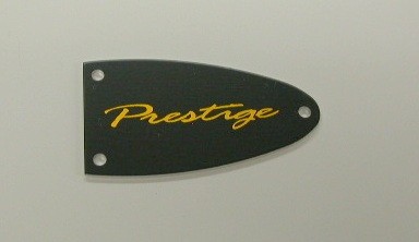 IBANEZ Aluminium Halsstababdeckung - mattschwarz mit goldenem Prestige Logo (4PT00C0003)